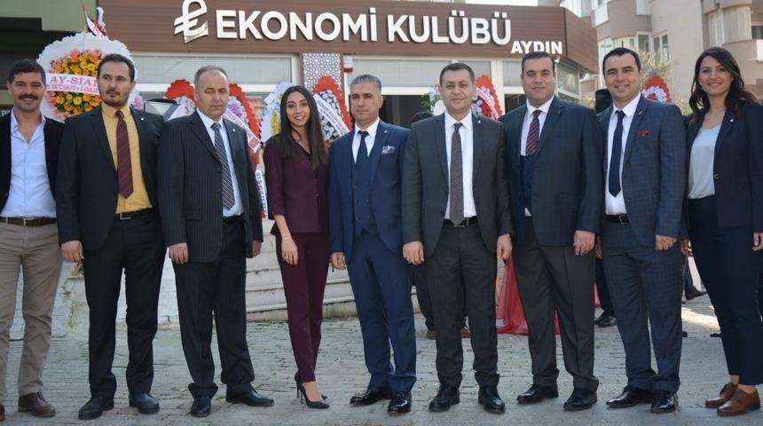 Aydın Ekonomi Kul&uuml;b&uuml;, Malazgirt zaferini kutladı