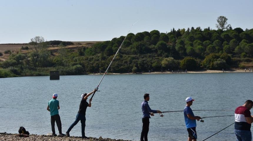 Hayrabolu’da balık tutma yarışması