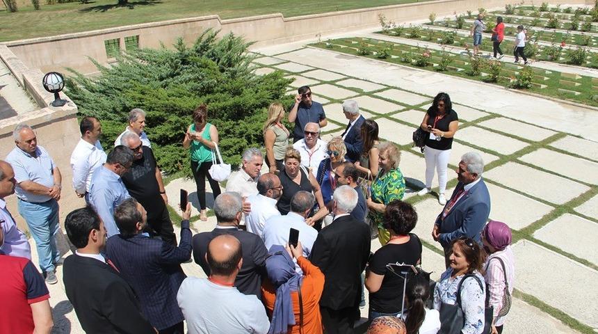 T&uuml;rkiye Muhtarlar Konfederasyonu &uuml;yeleri Dumlupınar&rsquo;da