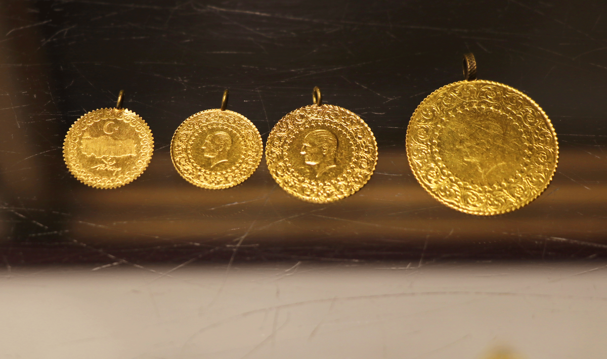 Altın alacaklara &ouml;nemli uyarı! Bakır karışımlı d&uuml;ş&uuml;k ayarlı altın tuzağına dikkat