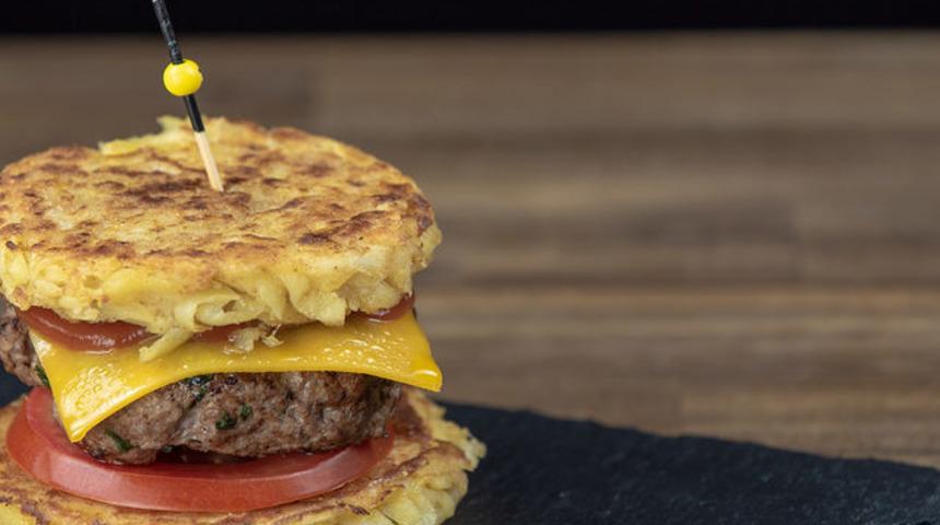 G&uuml;n&uuml;n tarifi: Patates burger