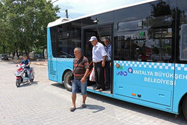 Büyükşehir 19 bin kişiyi yaylaya taşıdı