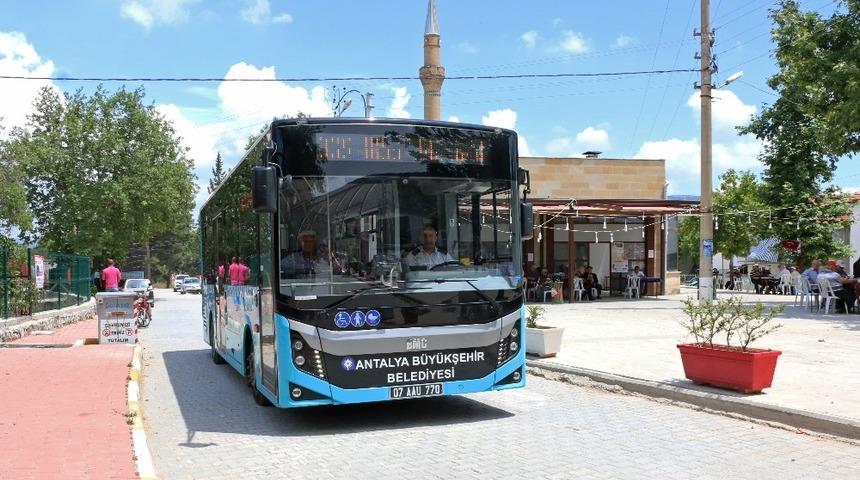 Büyükşehir 19 bin kişiyi yaylaya taşıdı