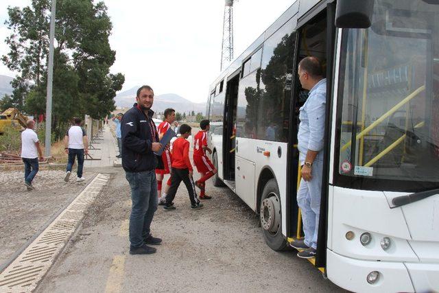 Gençlik ve Spor İl Müdürü Taşkesenligil: “Amatörler bizim gözbebeğimiz”