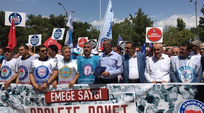 Elazığ&rsquo;da Memur-Sen&rsquo;den &lsquo;Emeğe Saygı Adalete Davet&rsquo; &ccedil;ağrısı