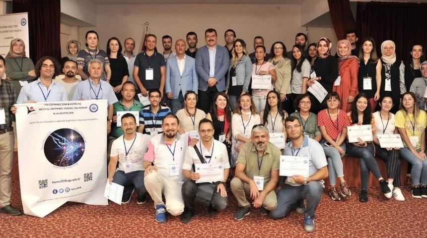 Fen Bilimleri &Ouml;ğretmenleri ESOG&Uuml;&rsquo;de yenilik&ccedil;i teknolojilerle buluştu