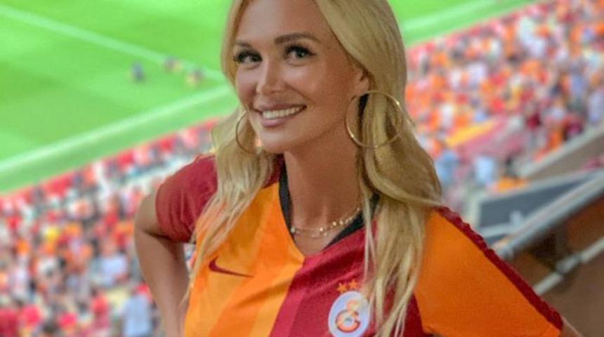 Rus g&uuml;zel Victoria Lopyreva'dan Galatasaray s&uuml;rprizi