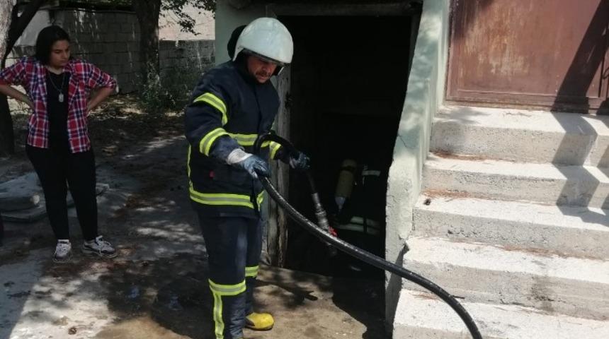 Ev yangını korkuttu