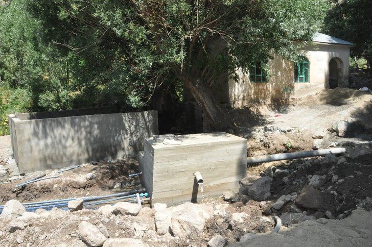 İran sınırındaki şifalı suda su onarım çalışmaları başladı G2