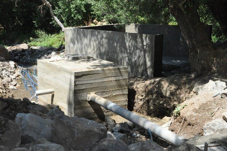 İran sınırındaki şifalı suda su onarım çalışmaları başladı G3