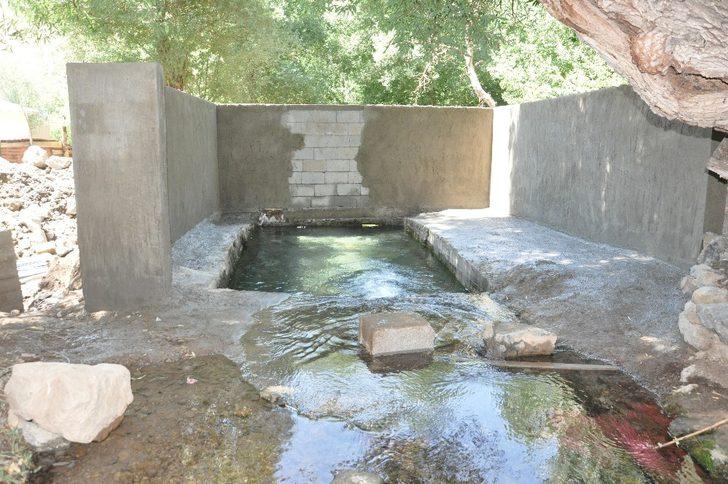 İran sınırındaki şifalı suda su onarım çalışmaları başladı G4