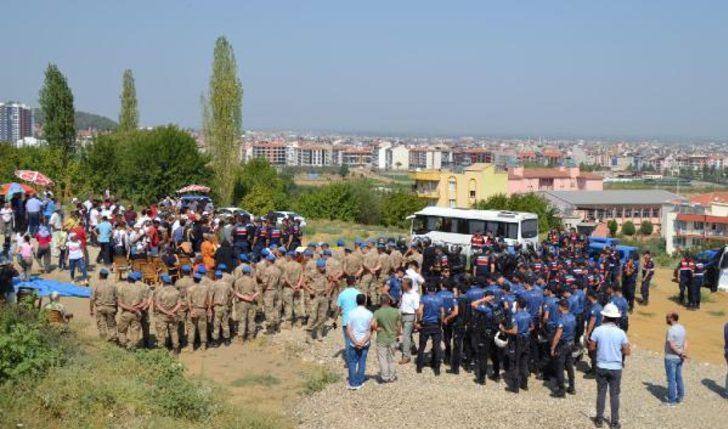 Manisa'da JES eylemine müdahale! Çok sayıda kişiye gözaltı G2