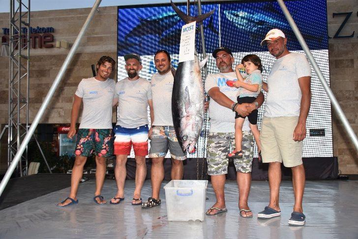 En büyük balığı tutmak için kıyasıya yarıştılar G2