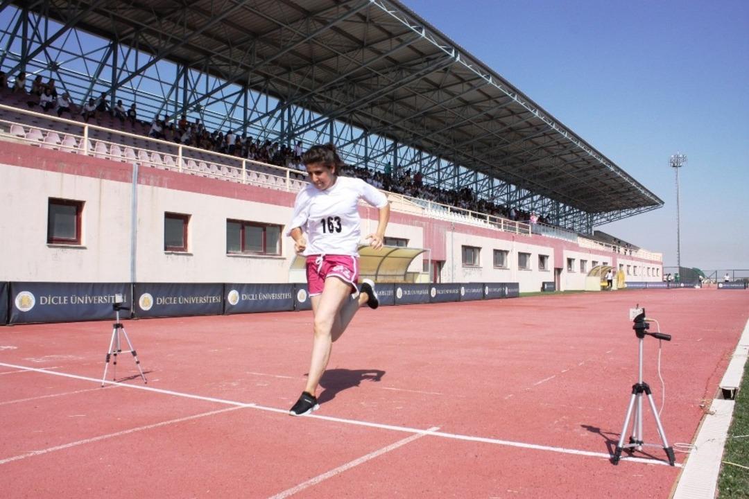 Dicle&rsquo;de &ouml;zel yetenek sınavı heyecanı