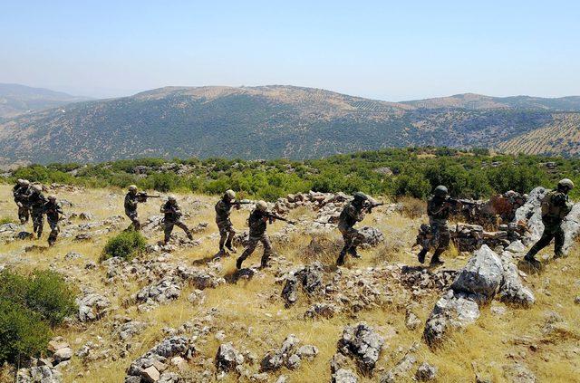 ÖSO askerlerinin tatbikatı gerçeğini aratmadı