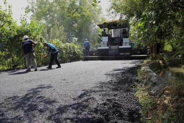 Battalgazi Belediyesi sıcak asfalt çalışmalarını sürdürüyor