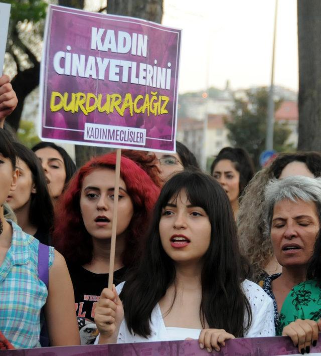 Emine Bulut cinayetine Bursa'dan davullu tepki: Kadın cinayetleri afet değildir