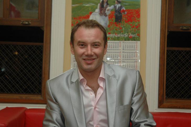 Evlenmek için gün sayan Acun Ilıcalı kaç yaşında G5