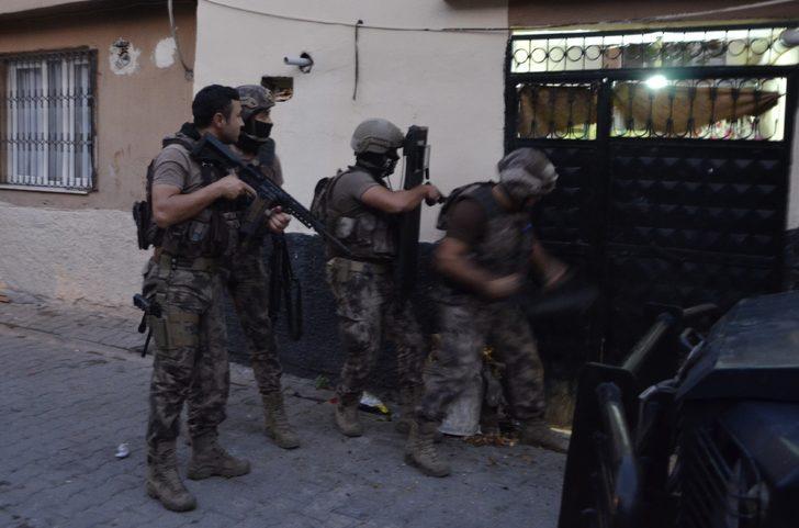 Adana'da terör örgütü DEAŞ'a operasyon G1