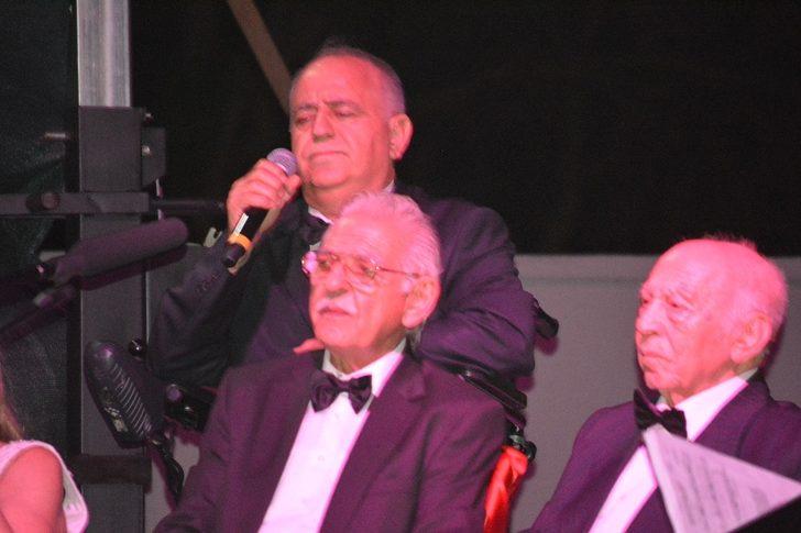 Ayvalık’ta Mesut Duran’dan TSM şöleni G2