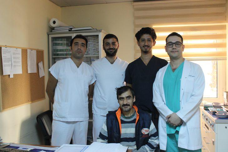 Bağcılar'da akılalmaz olay! Kulağından çıkanları gören doktor şaştı kaldı G2