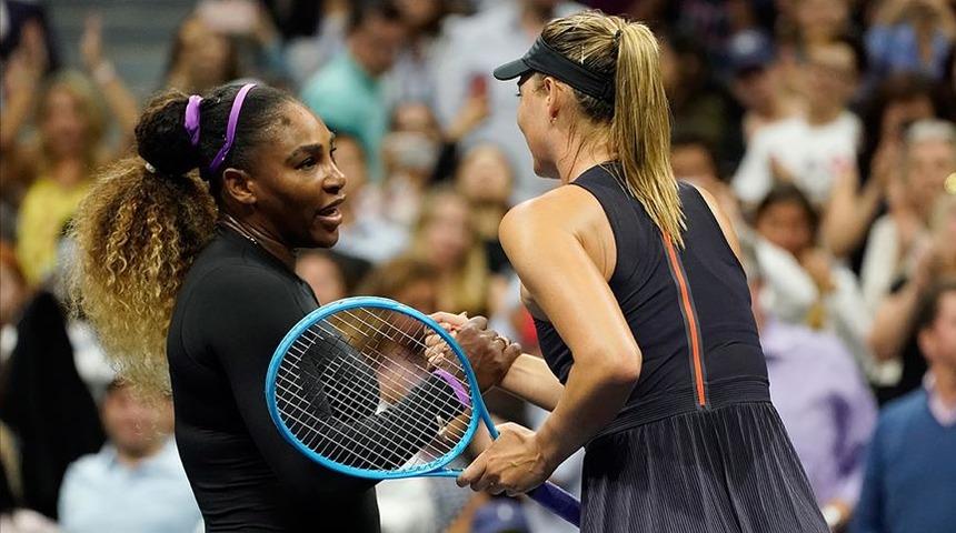 Serena Williams ve Federer ikinci tura yükseldi