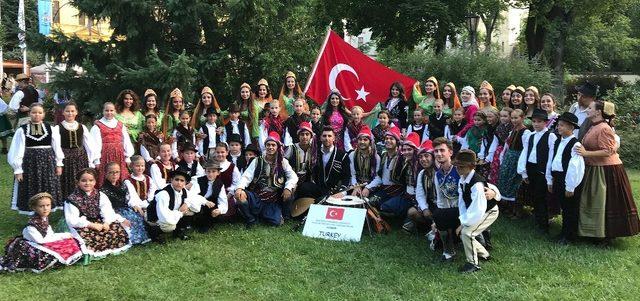 ESOGÜ Türk Halk Dansları Topluluğu Macaristan ve İtalya’da ülkemizi temsil etti