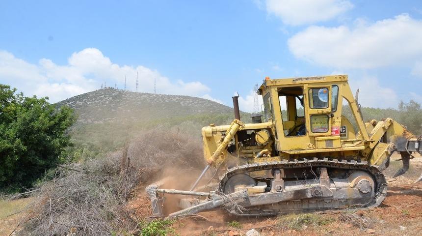 Tarsus&rsquo;un 50 yıllık ihtiyacını karşılayacak mezarlık yapılıyor