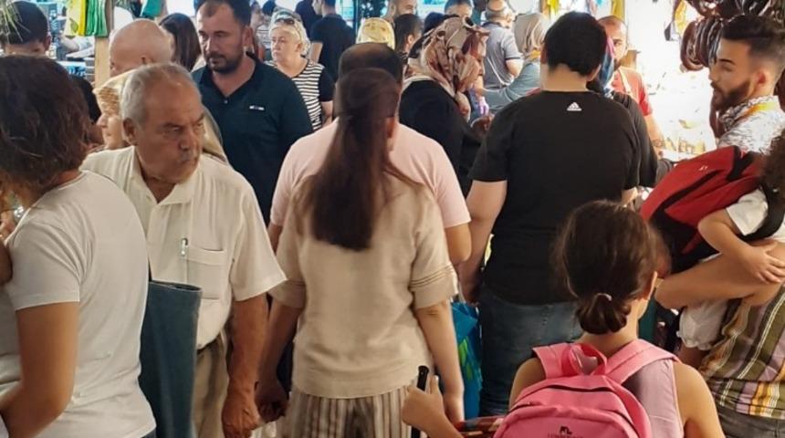 Kahramanmaraşlılar y&ouml;resel pazarı sevdi