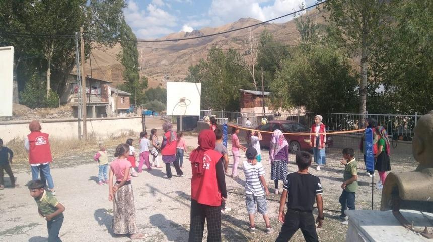 Ders zili &ccedil;almadan g&ouml;n&uuml;ll&uuml; zili &ccedil;aldı