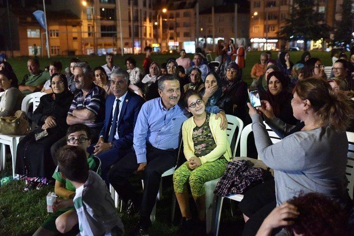 Tepebaşı Belediyesi’nden Çamlıca Mahallesi’nde konser G2