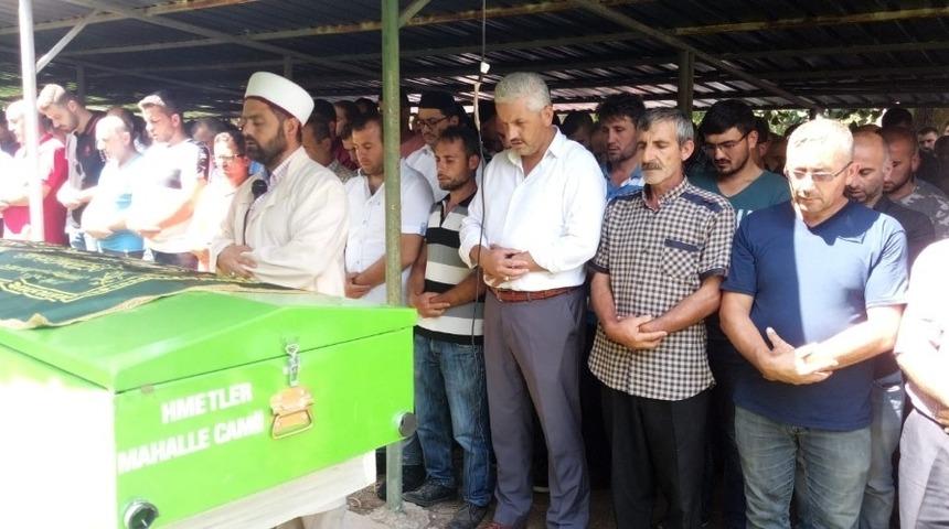 Bek&ccedil;i olma yolunda hayatını kaybeden gen&ccedil; defnedildi