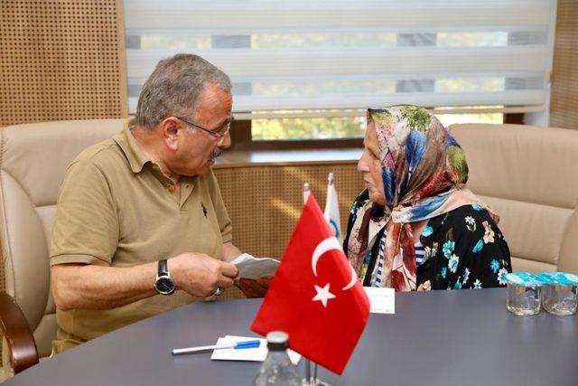 3 günde 300 kişiyi dinledi 2