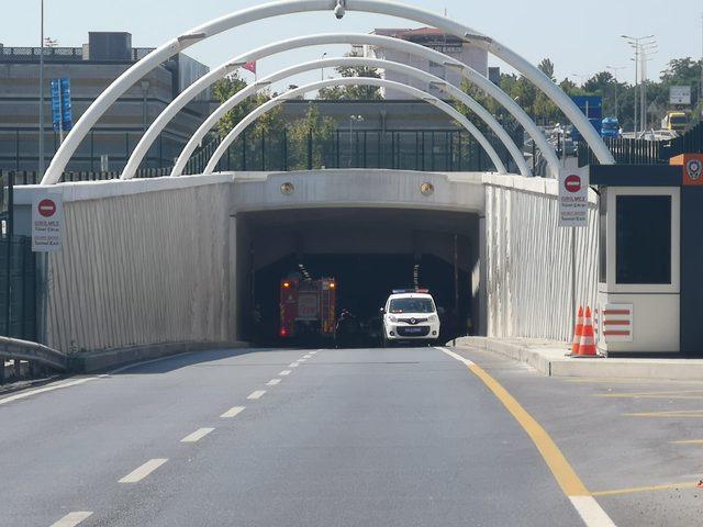 Kaza nedeniyle Avrasya Tüneli araç girişine kapatıldı (1)