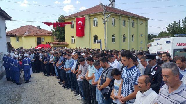 Ankara’da intihar eden Bursalı uzman çavuş toprağa verildi