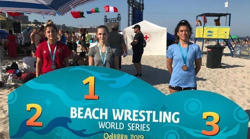 Gen&ccedil;ler D&uuml;nya 2&rsquo;ncisi Trakya Birlik&rsquo;ten