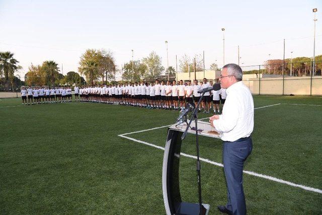 Vali Deniz, 2019-2020 futbol sezon açılış törenine katıldı