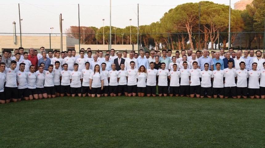 Vali Deniz, 2019-2020 futbol sezon açılış törenine katıldı