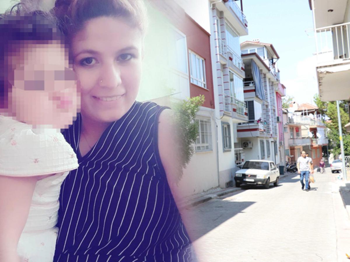 Kan donduran olay! Eşini sokak ortasında defalarca bı&ccedil;akladı