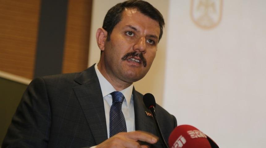 Sivas&rsquo;ta muhtarlar toplantısında kene konusu masaya yatırıldı