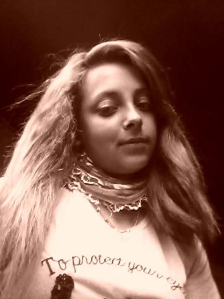 Samsun'da 16 yaşındaki kız annesinin yanında zorla kaçırıldı G3