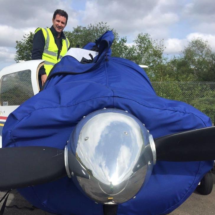 Müzisyen çift ve bebekleri uçak kazasında hayatını kaybetti G2