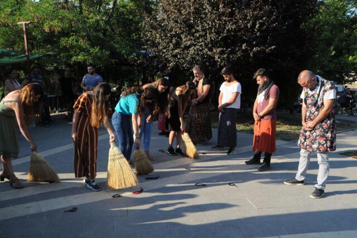 Tunceli'de dikkat çeken eylem! Erkekler etek giydi, kadınlar tespih salladı G1