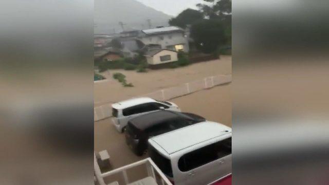 Japonya’da şiddetli yağışlar sele neden oldu: 3 ölü