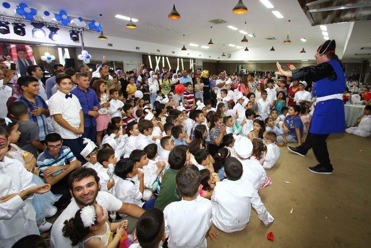 Bayraklı’da coşkulu sünnet şöleni G2