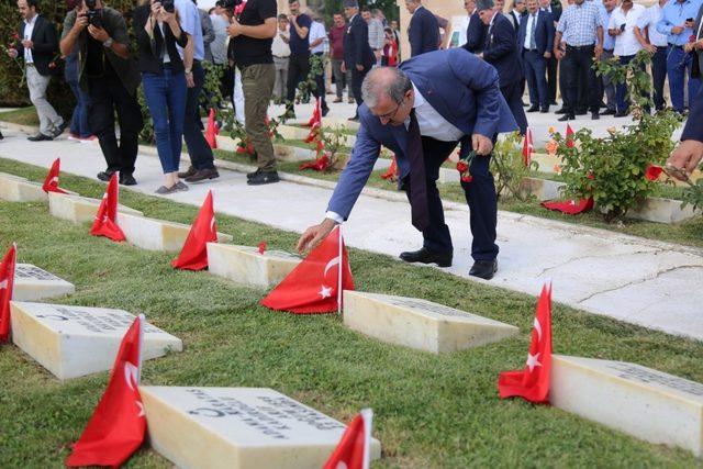 Dumlupınar Şehitliği’nde 1922 fotoğraf sergisi açıldı