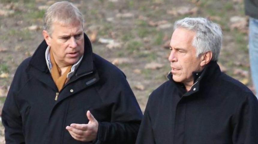 '17 yaşındayken Prens Andrew ile cinsel ilişkiye zorlandım'