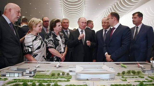 Vladimir Putin, Türklerin inşa ettiği Yuri Gagarin Havalimanı’nın açılışını yaptı