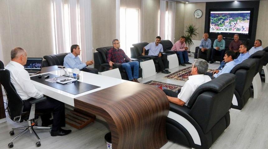 KASKİ Genel M&uuml;d&uuml;r&uuml; yatırımlar i&ccedil;in Başkan &Ouml;zt&uuml;rk ile g&ouml;r&uuml;şt&uuml;