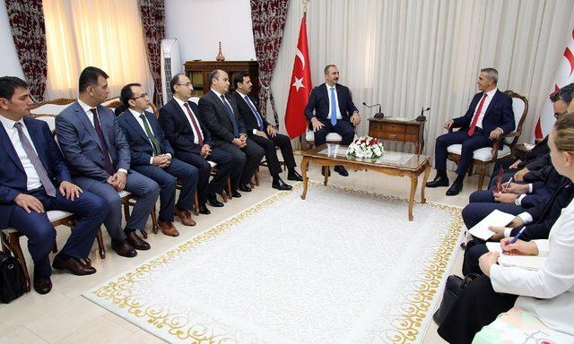 Adalet Bakanı Gül, KKTC Cumhuriyet Meclisi Başkanı Uluçay ile görüştü